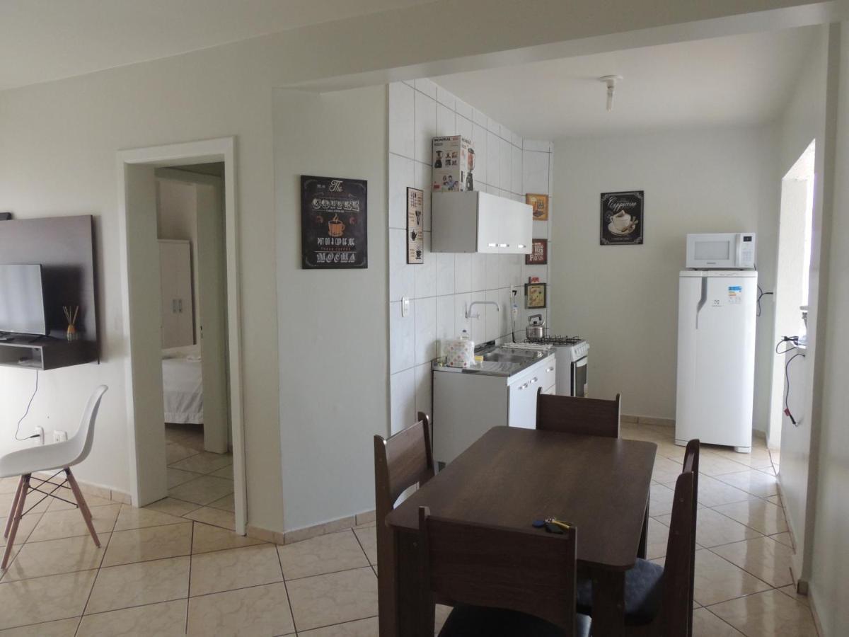 Ferienwohnung Apartamento Mobiliado Com Garagem Chapecó Exterior foto